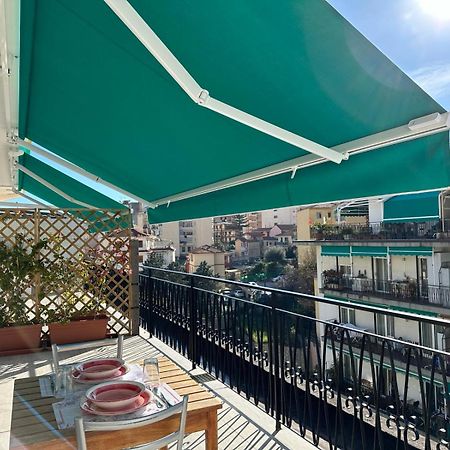 Wh - Cuore Home - Attico Monolocale Con Parcheggio Gratuito - 5 Minuti Dal Centro - Wifi San Remo Extérieur photo